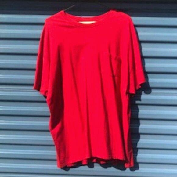 Relaxed Fit Perfect T Shirt w/ Pocket . Size: XXL .. {50-52} . Hanes . Pre Owned - Picture 1 of 4